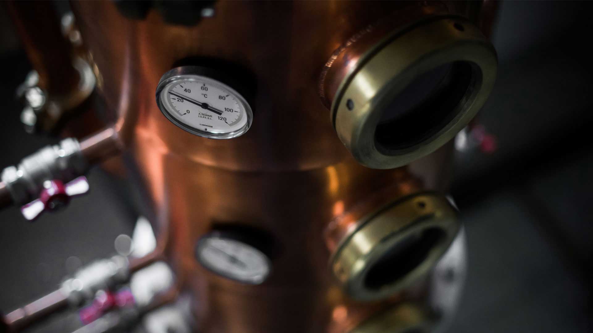 093